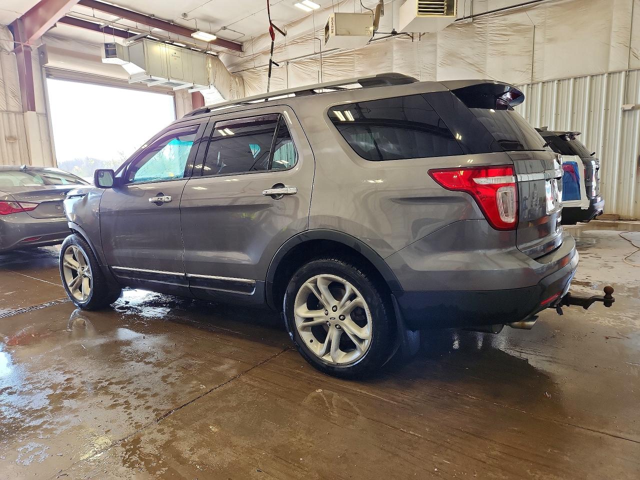 2013 FORD EXPLORER LIMITED photo 2