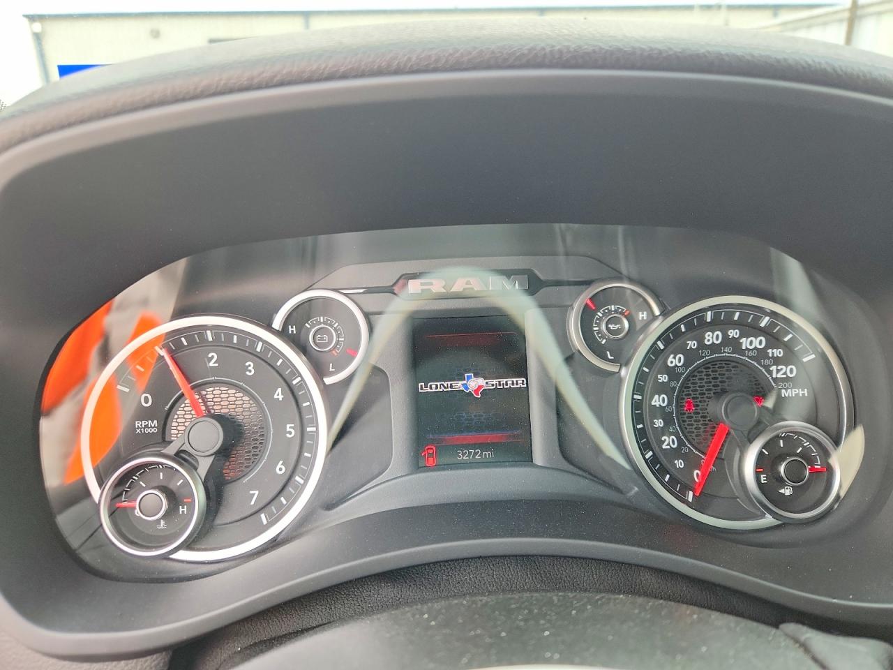 2026 RAM 2500 BIG HORN photo 25