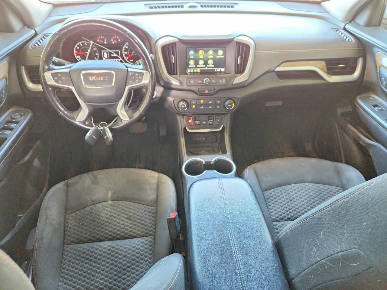 2018 GMC TERRAIN SLE photo 13