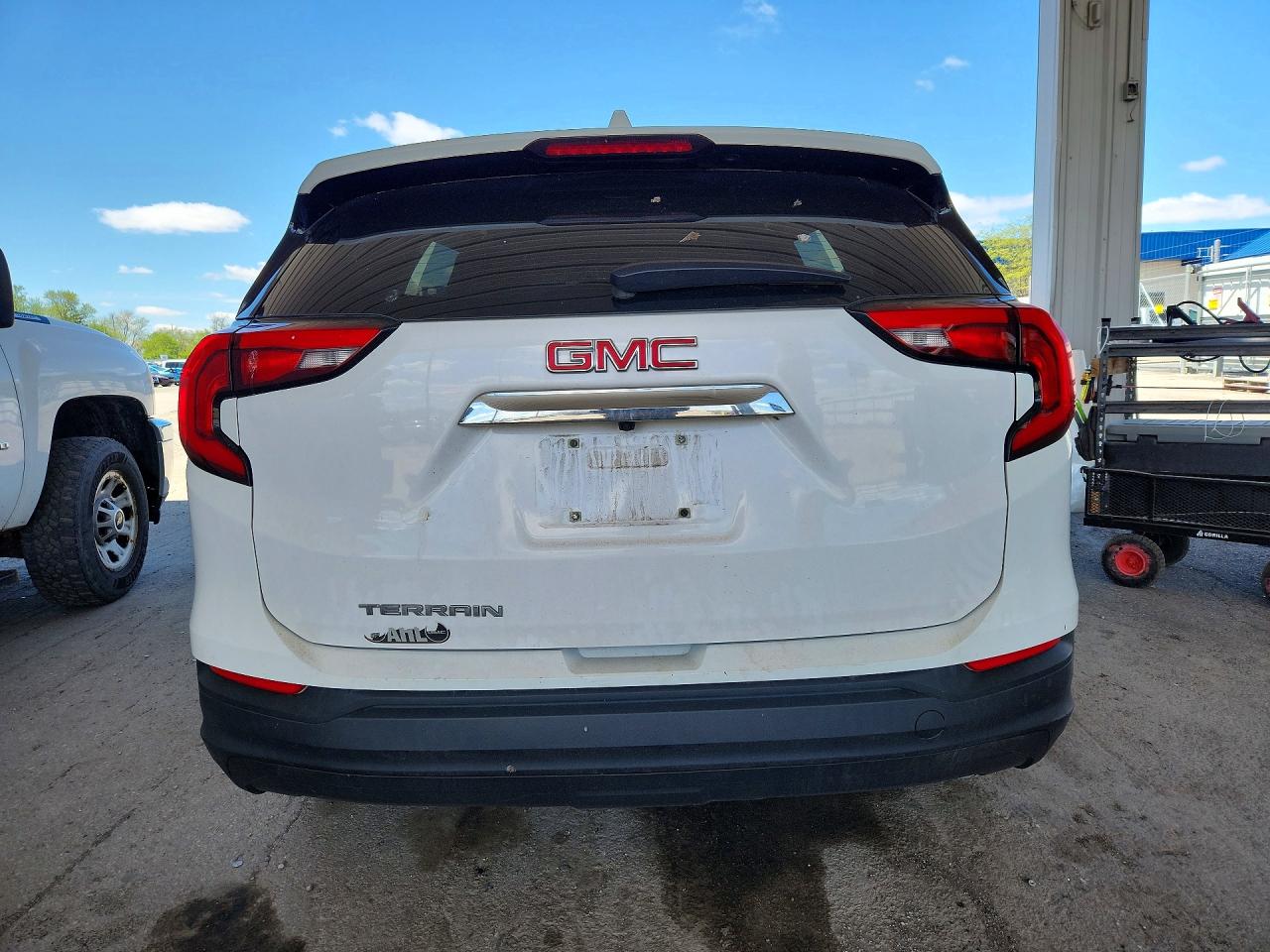 2018 GMC TERRAIN SLE photo 9