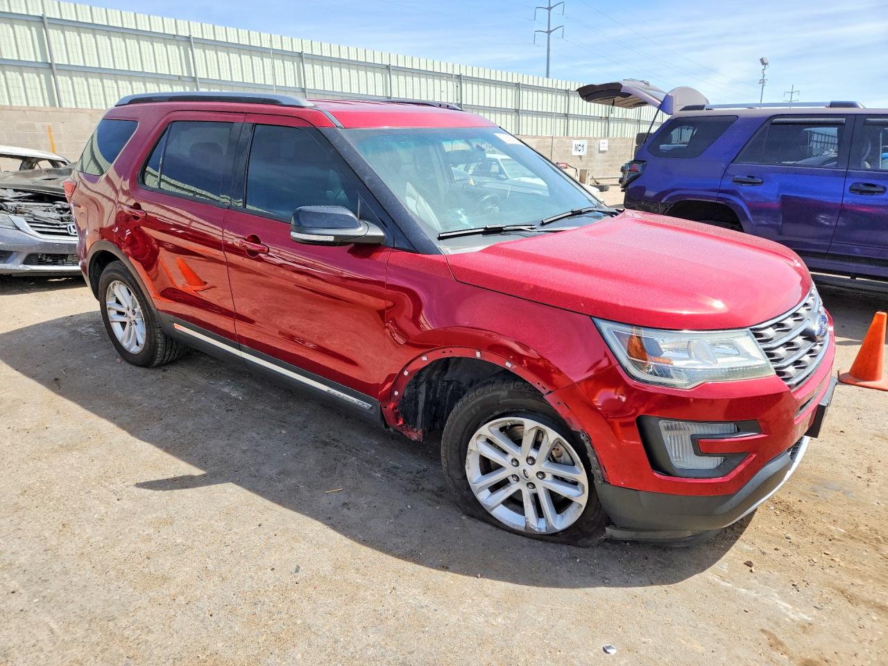 2016 FORD EXPLORER XLT photo 10