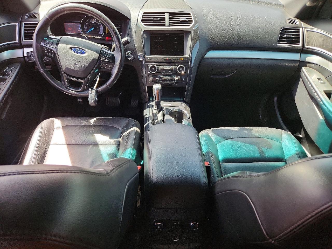 2016 FORD EXPLORER XLT photo 22