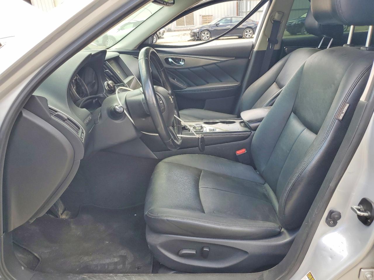 2015 INFINITI Q50 PREMIUM photo 13