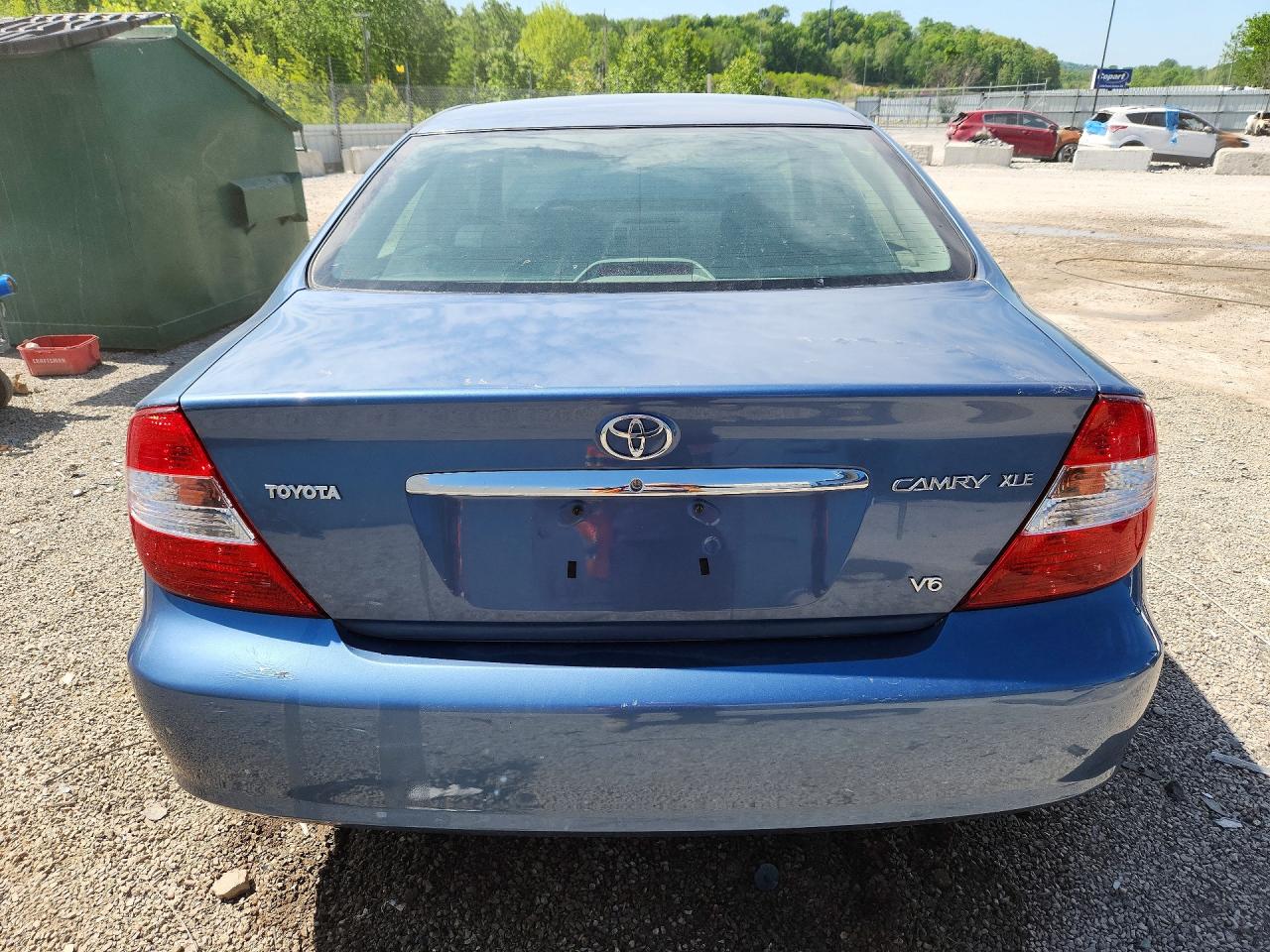 2004 TOYOTA CAMRY XLE V6 photo 6
