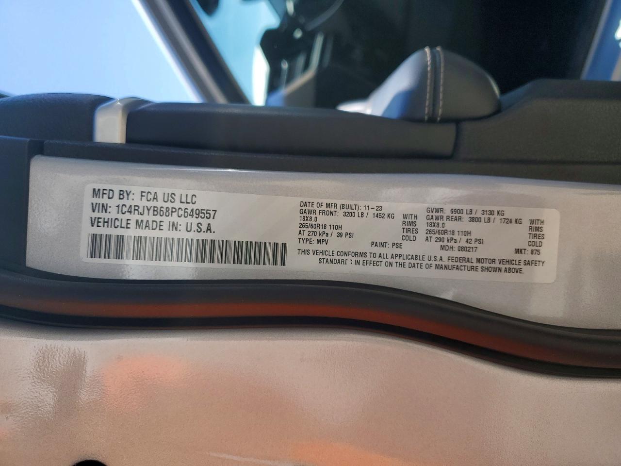 2023 JEEP GRAND CHEROKEE LIMITED 4XE photo 40