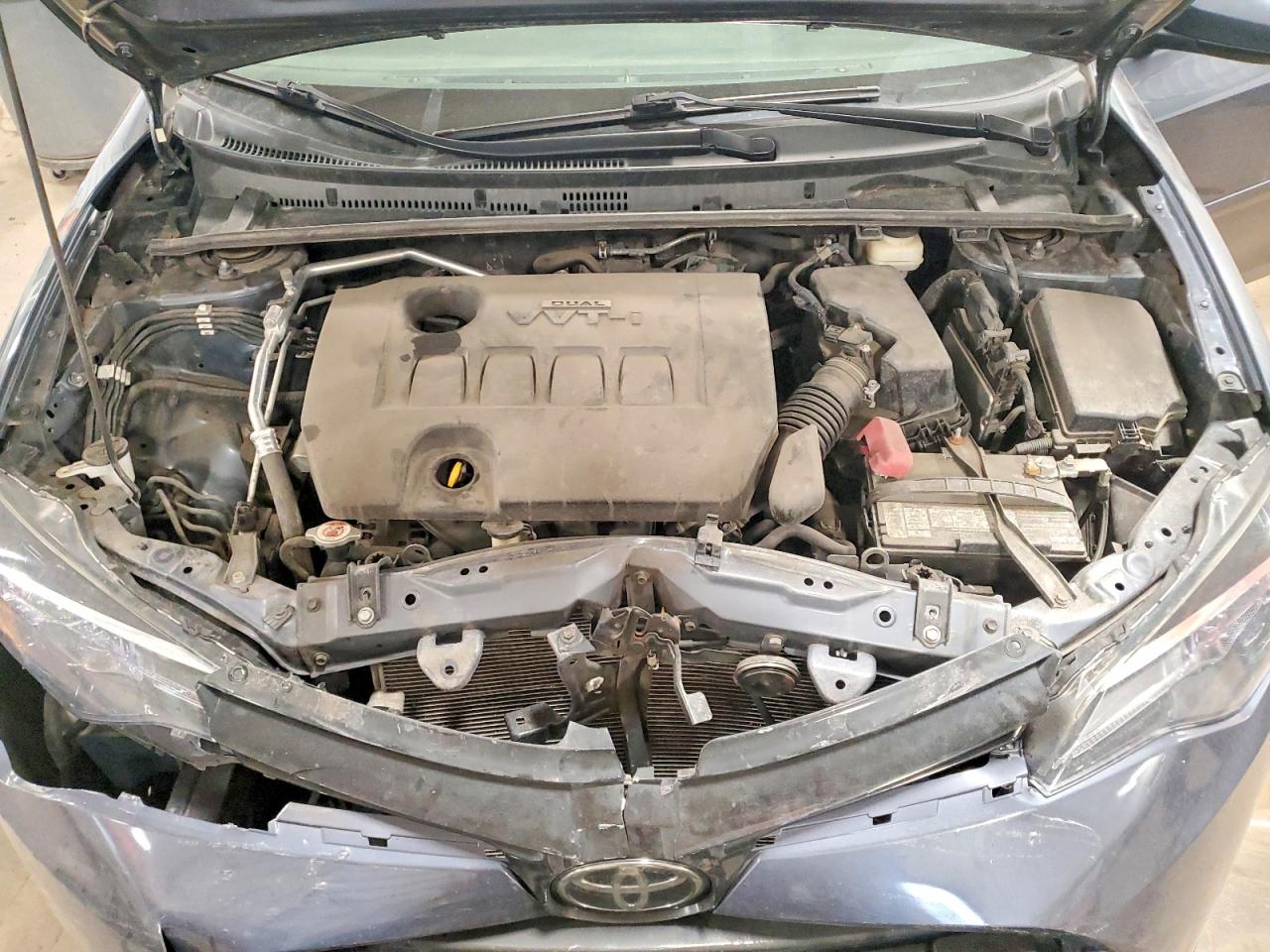 2017 TOYOTA COROLLA LE photo 31
