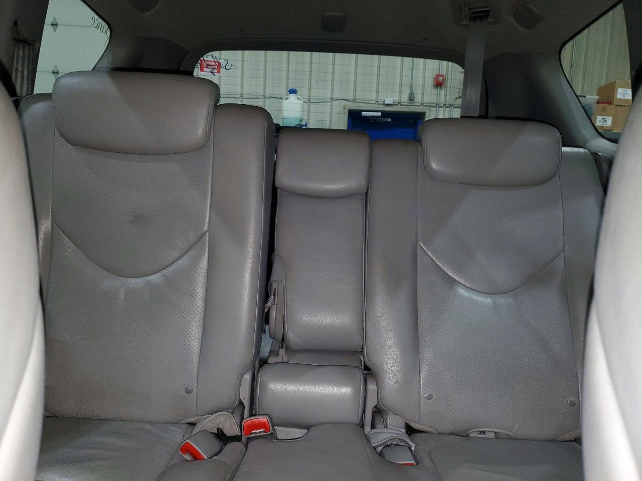 2011 TOYOTA RAV4 LIMITED photo 28