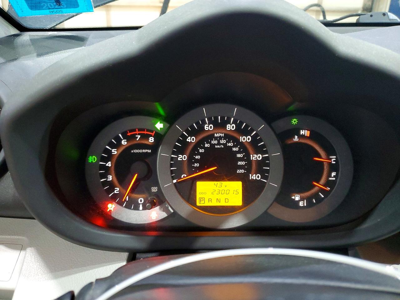 2011 TOYOTA RAV4 LIMITED photo 25