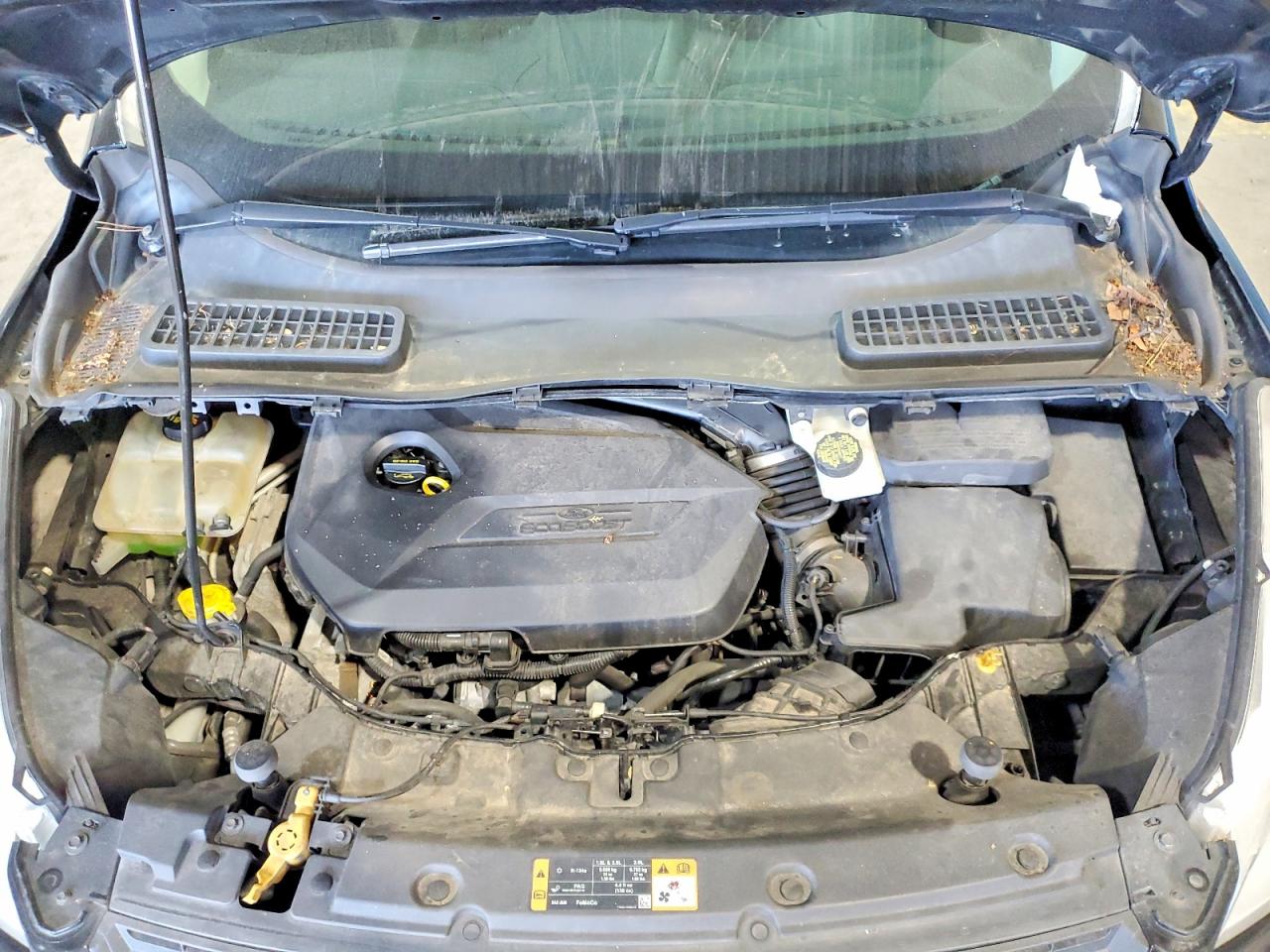 2015 FORD ESCAPE SE photo 34