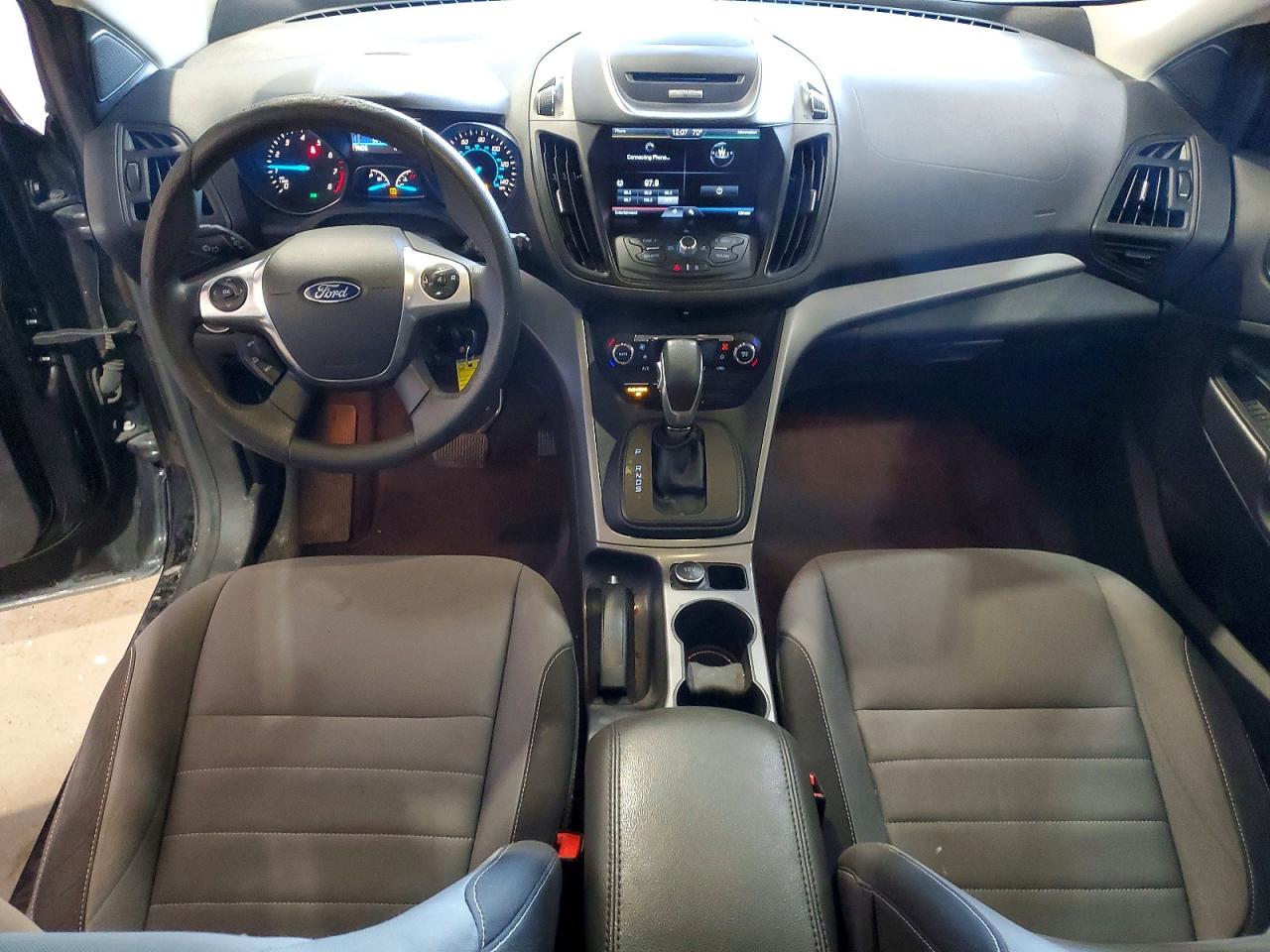 2015 FORD ESCAPE SE photo 22