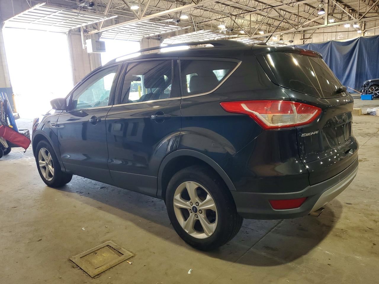 2015 FORD ESCAPE SE photo 4