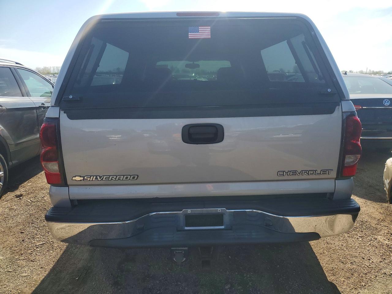 2005 CHEVROLET SILVERADO K1500 photo 6