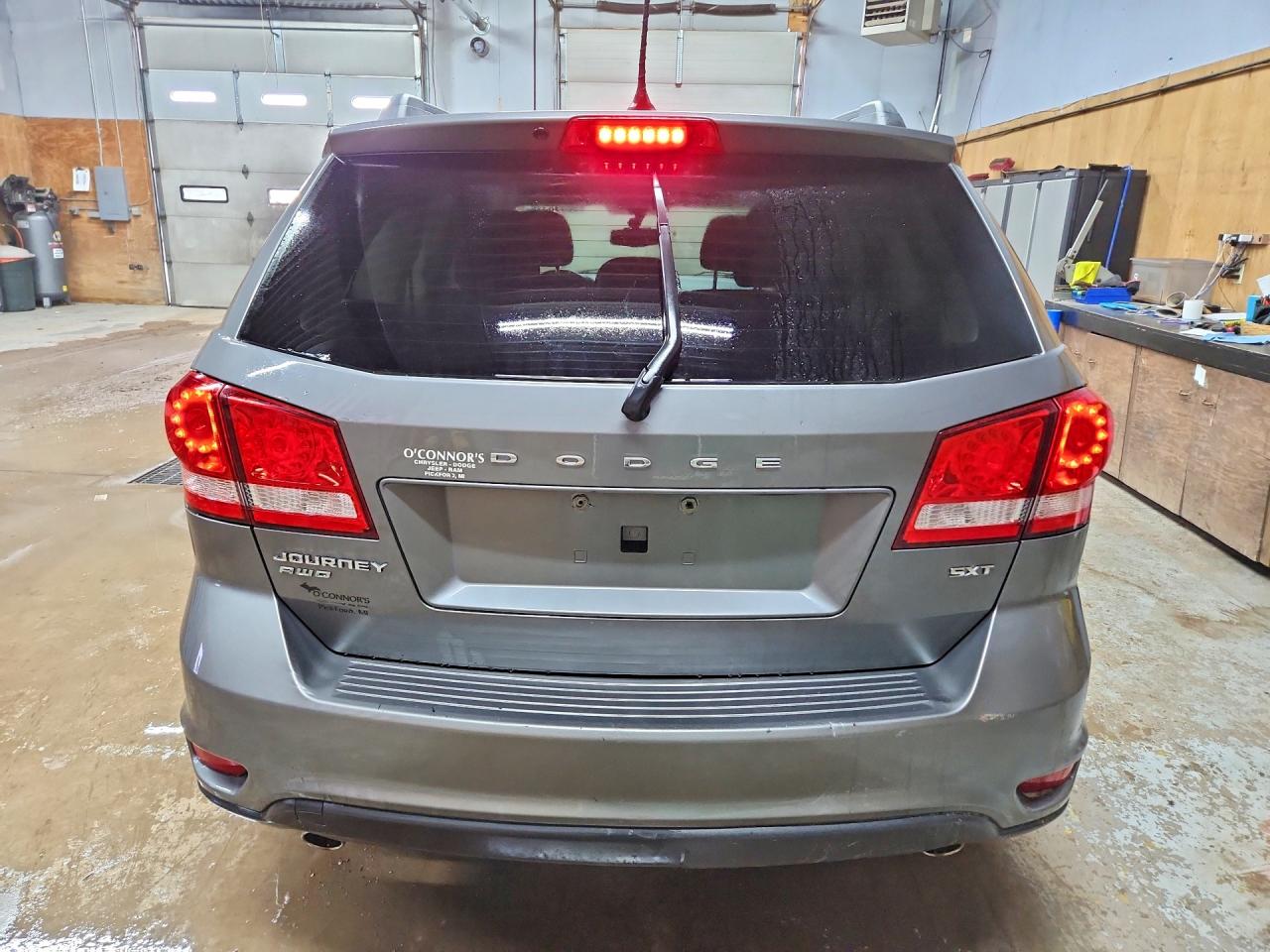 2013 DODGE JOURNEY SXT photo 16