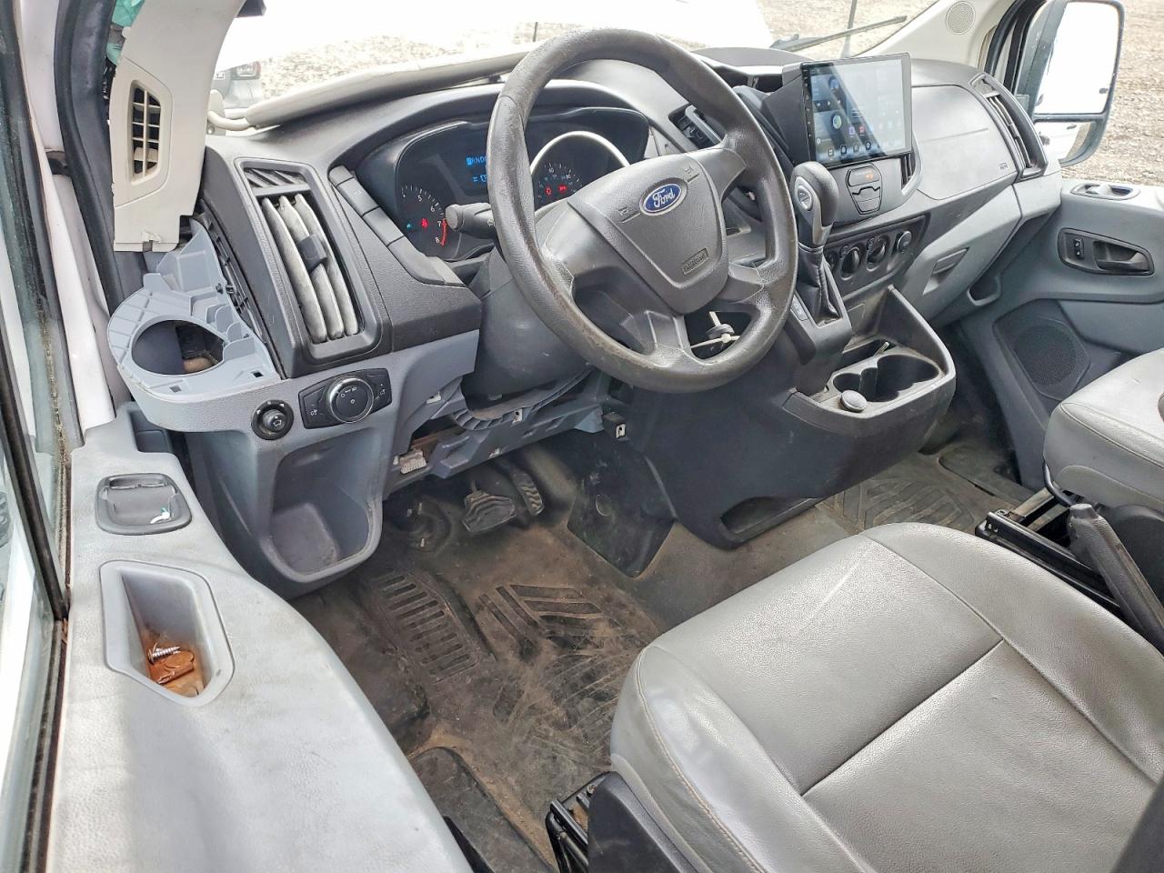 2017 FORD TRANSIT T-250 photo 15