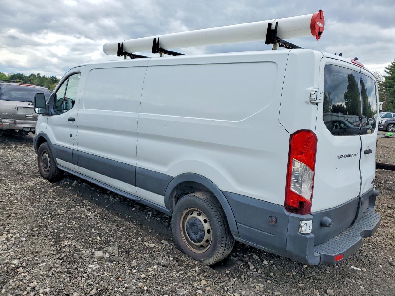 2017 FORD TRANSIT T-250 photo 3