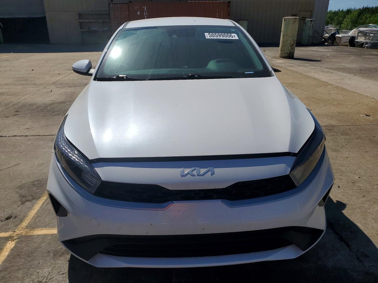 2024 KIA FORTE LXS photo 5