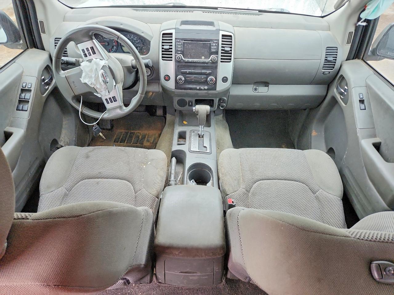 2017 NISSAN FRONTIER photo 22