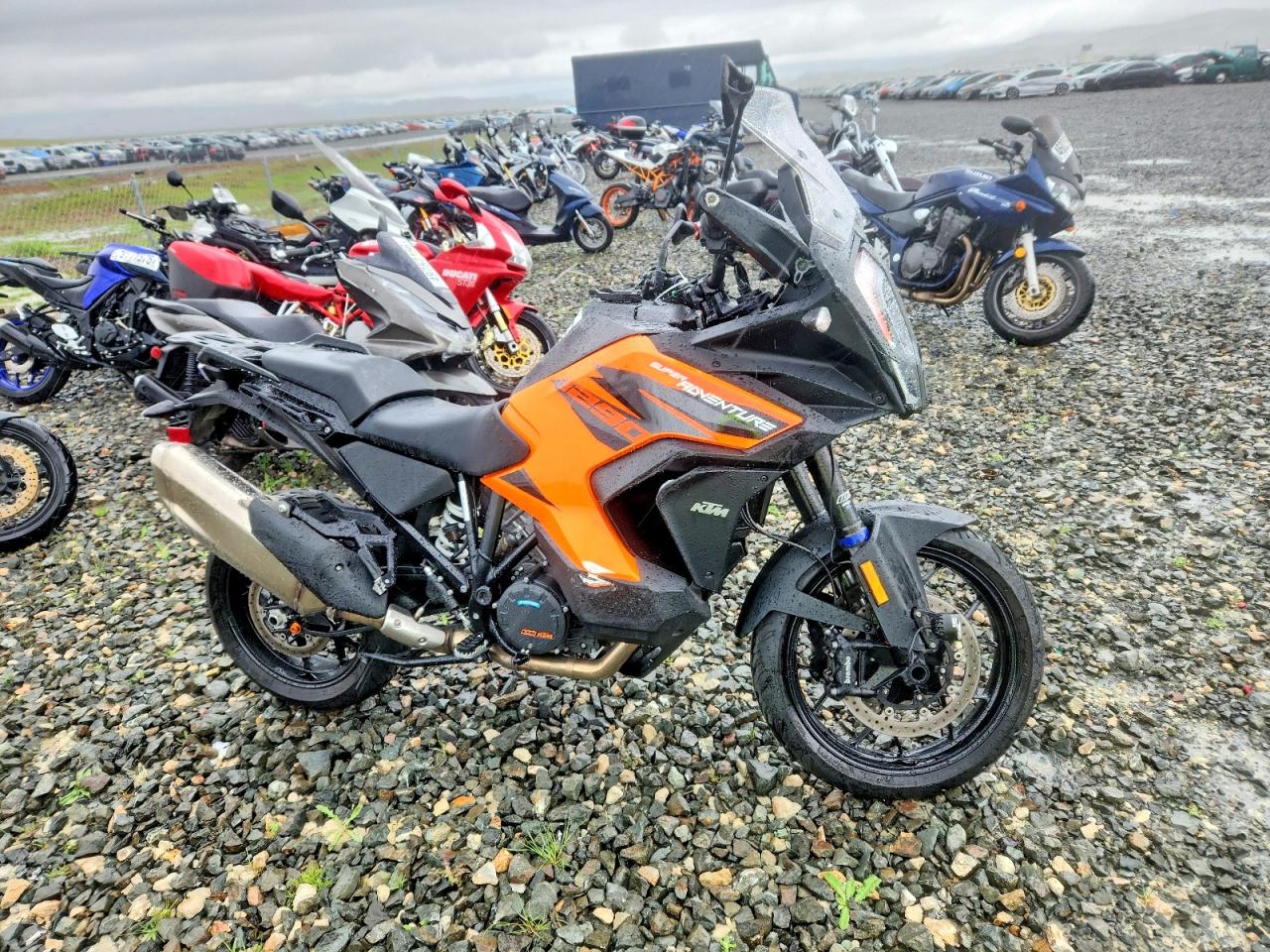 2023 KTM 1290