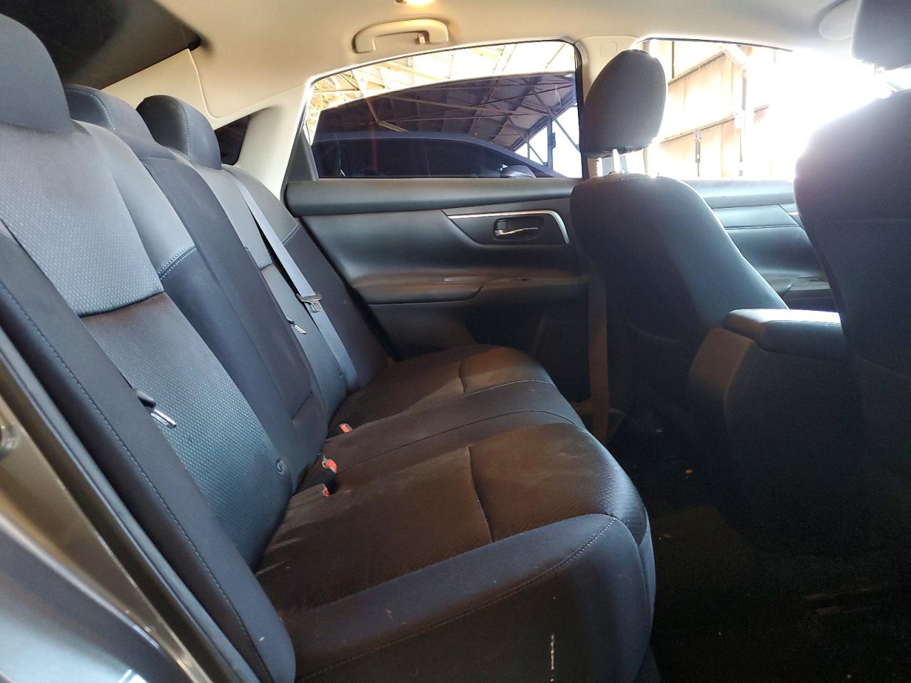 2016 NISSAN ALTIMA 2.5 SR photo 19