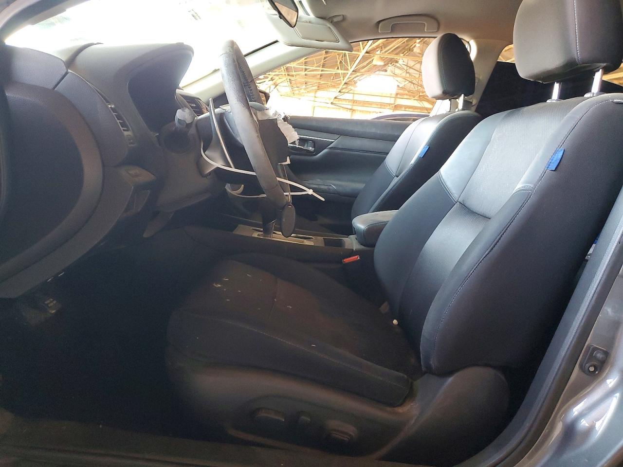 2016 NISSAN ALTIMA 2.5 SR photo 13