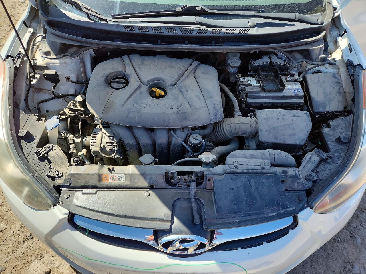2013 HYUNDAI ELANTRA GLS photo 31