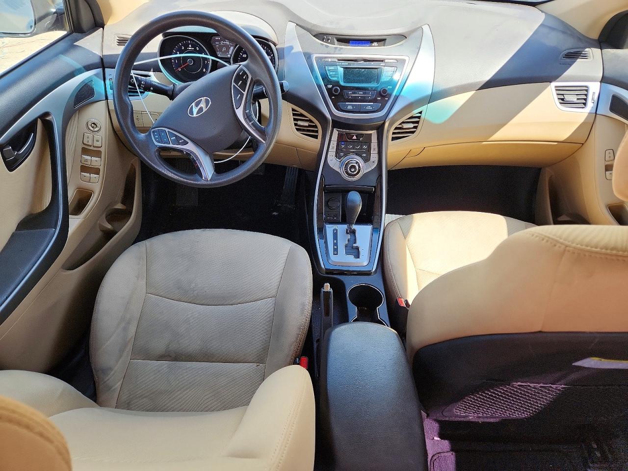 2013 HYUNDAI ELANTRA GLS photo 22