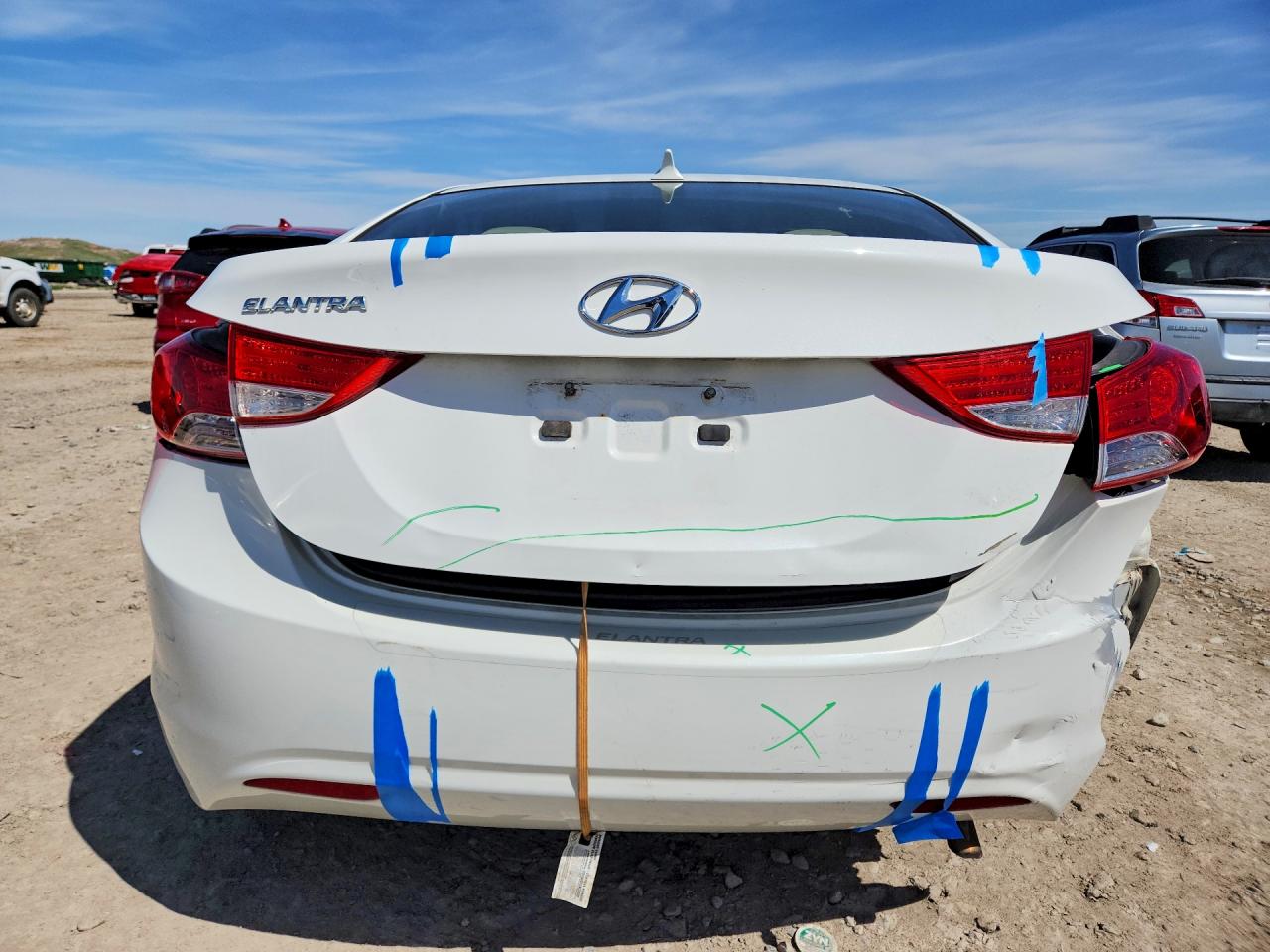 2013 HYUNDAI ELANTRA GLS photo 16