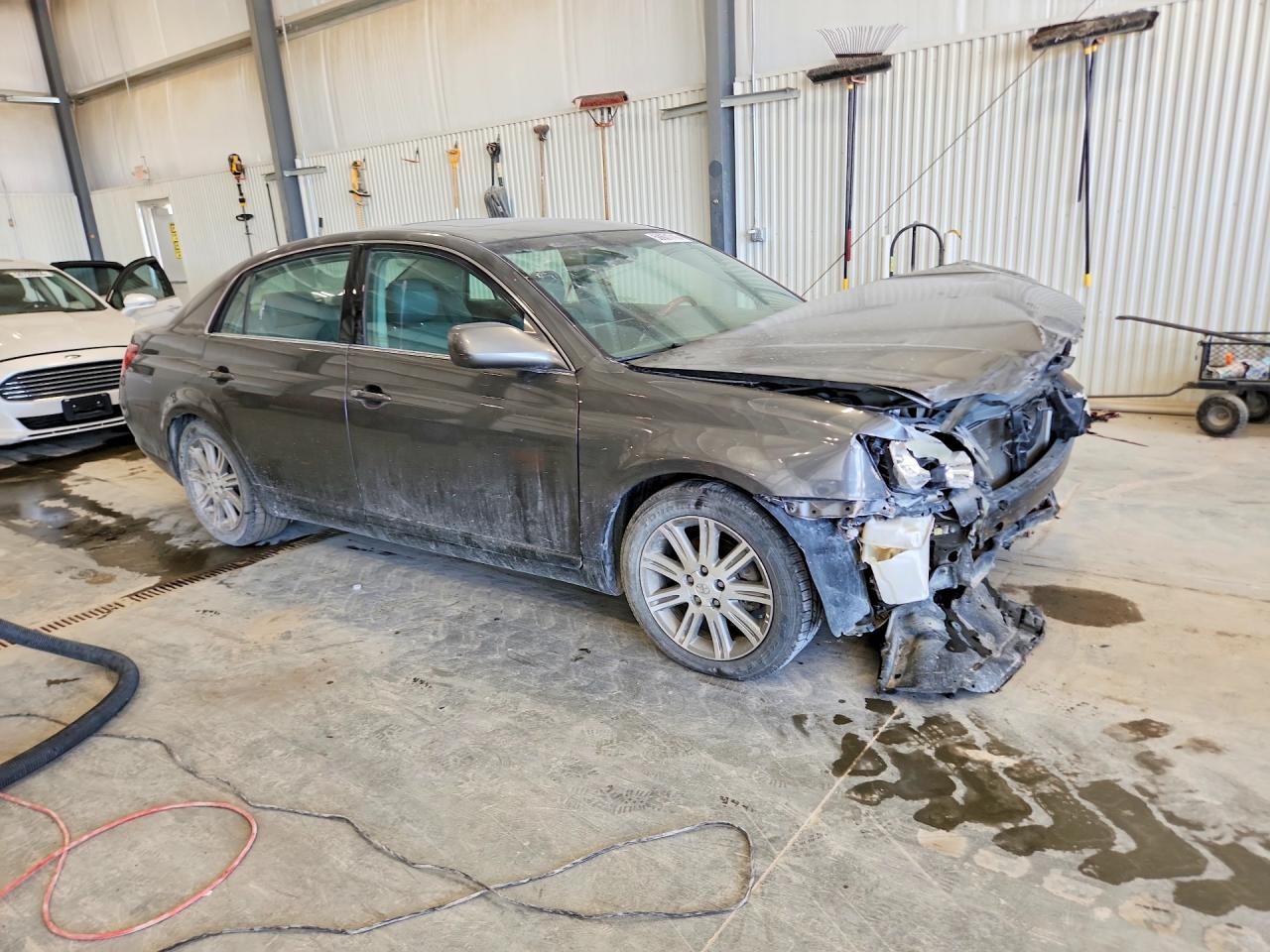 2006 TOYOTA AVALON LIMITED photo 4