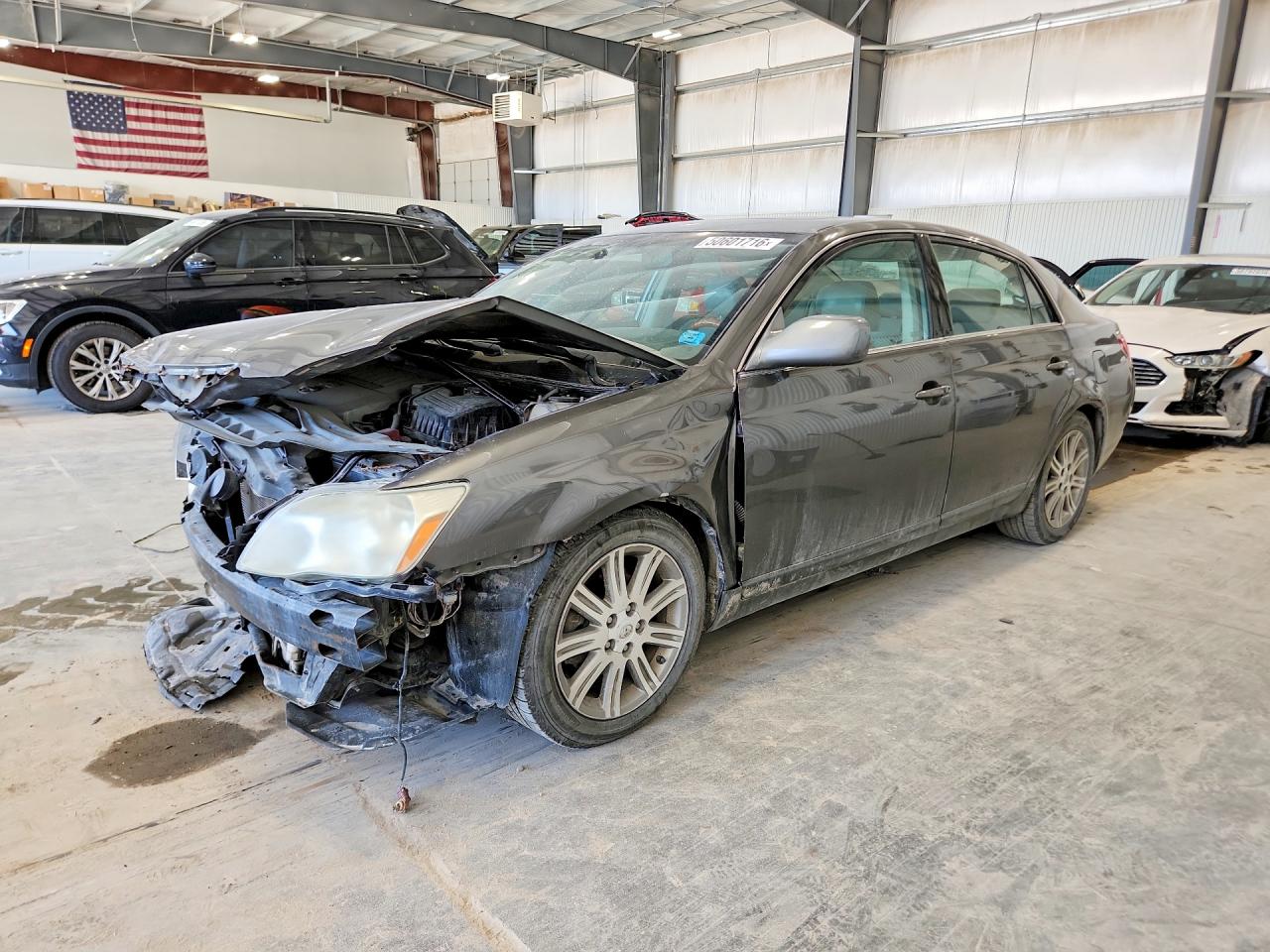 2006 TOYOTA AVALON