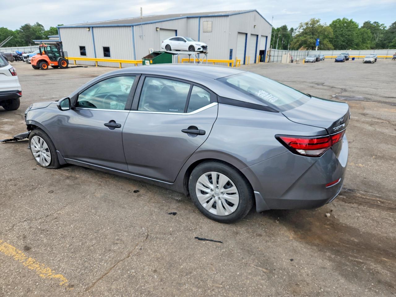 2024 NISSAN SENTRA S photo 2