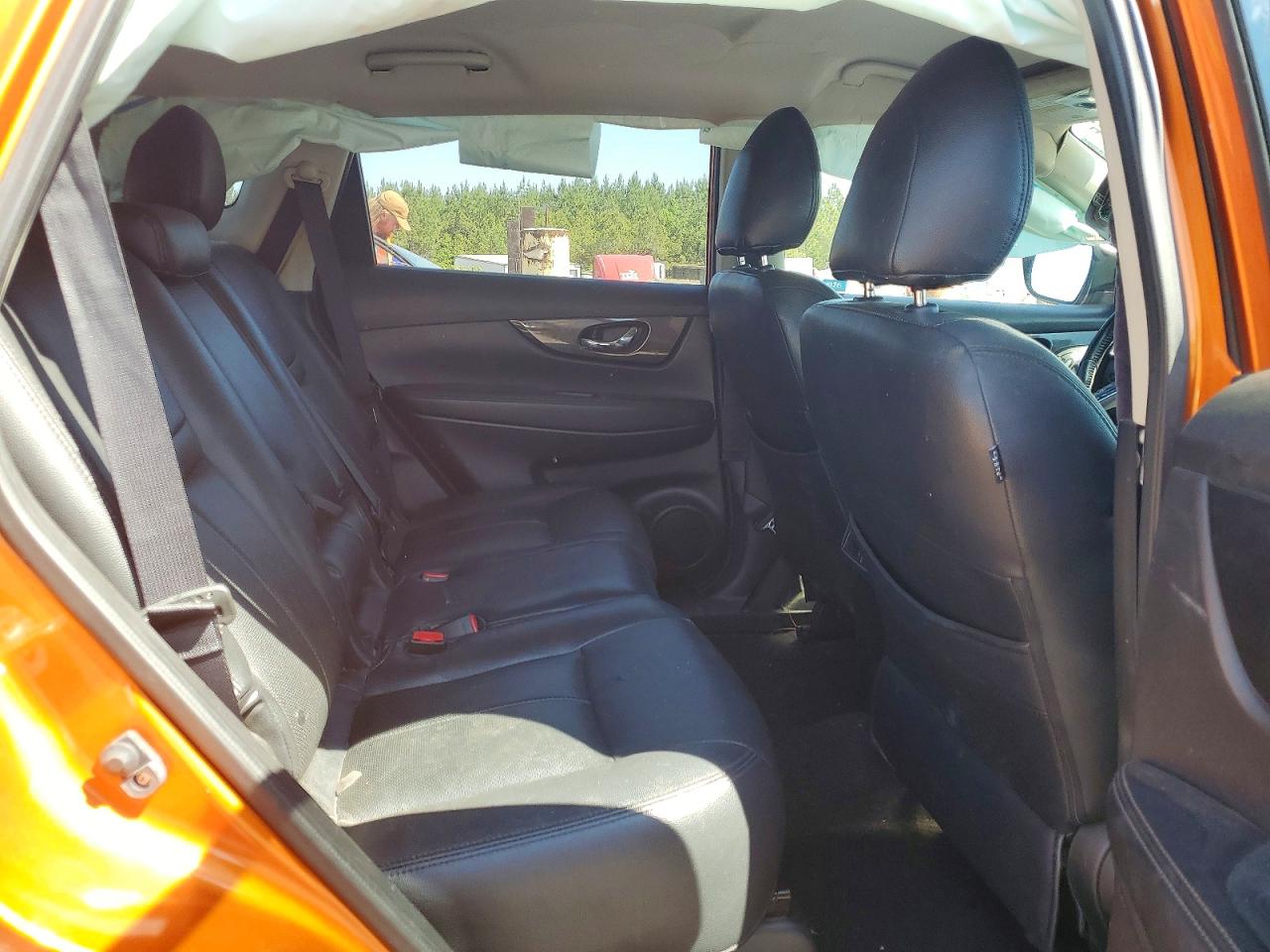 2017 NISSAN ROGUE SV photo 28