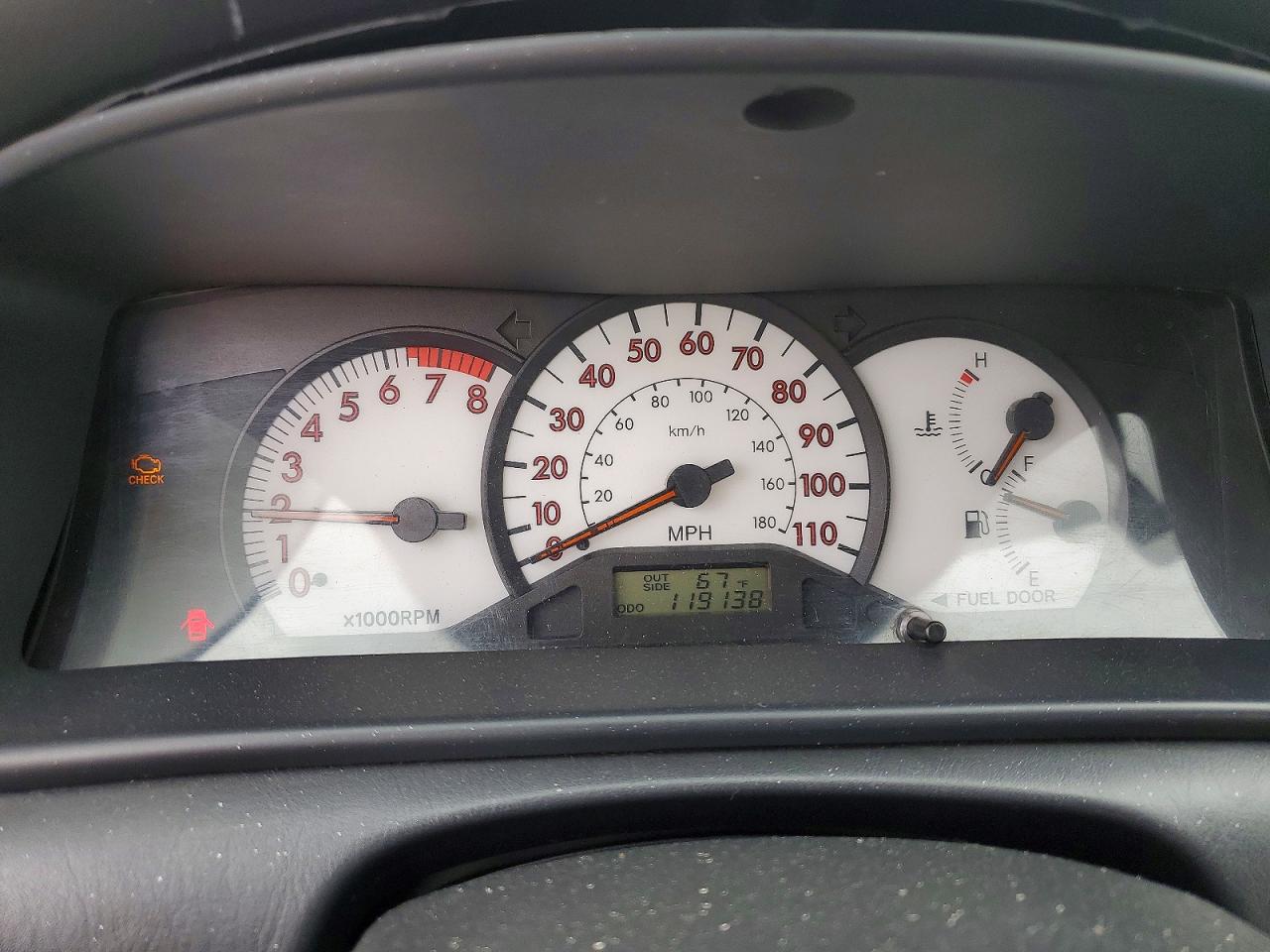 2003 TOYOTA COROLLA S photo 25
