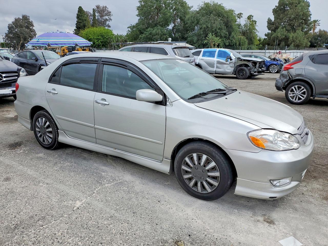 2003 TOYOTA COROLLA S photo 10