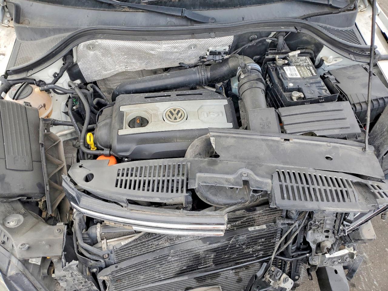 2016 VOLKSWAGEN TIGUAN S photo 23