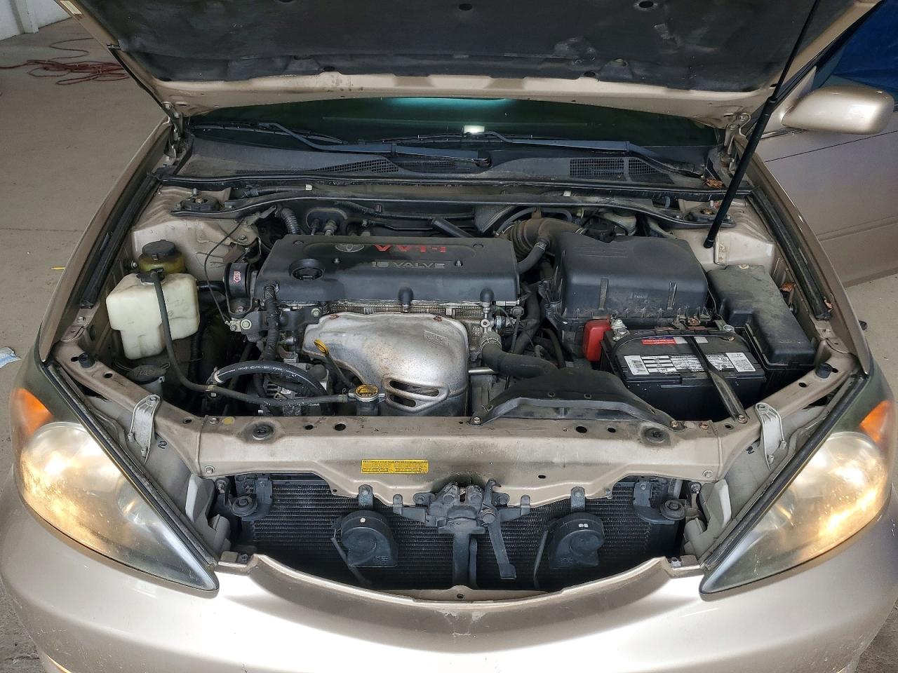 2002 TOYOTA CAMRY photo 21