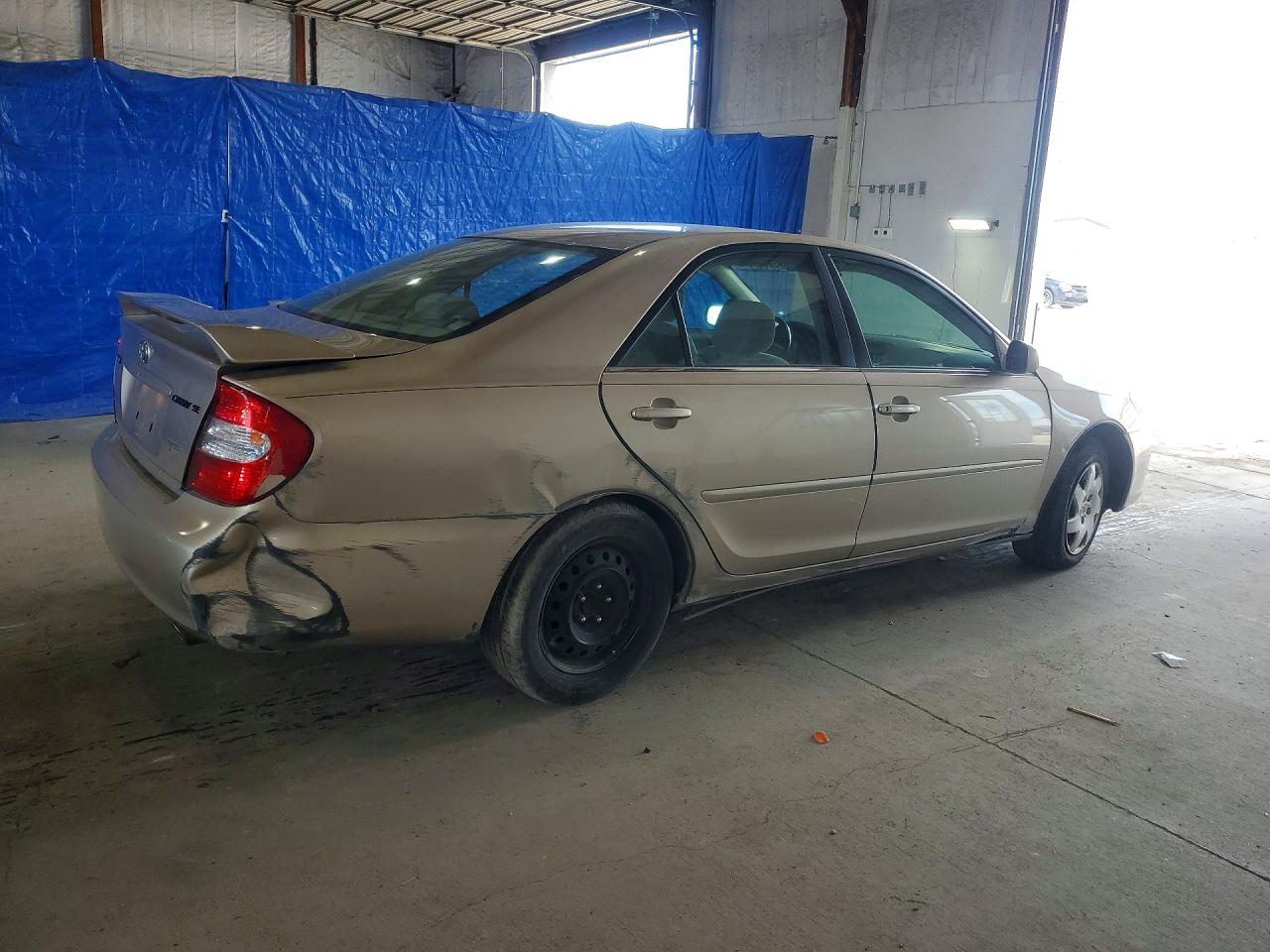 2002 TOYOTA CAMRY photo 5