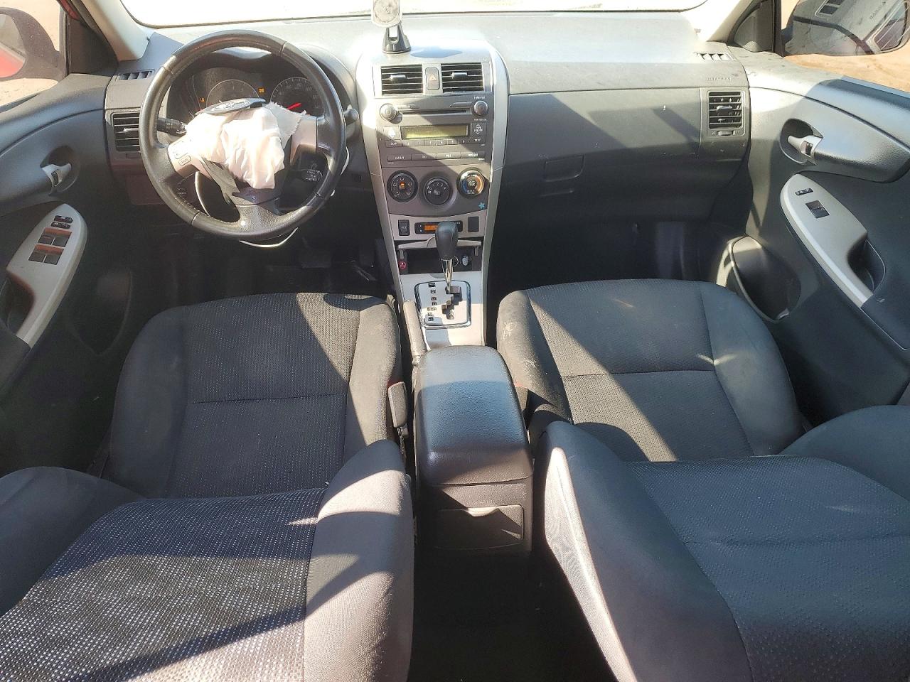 2010 TOYOTA COROLLA S photo 15