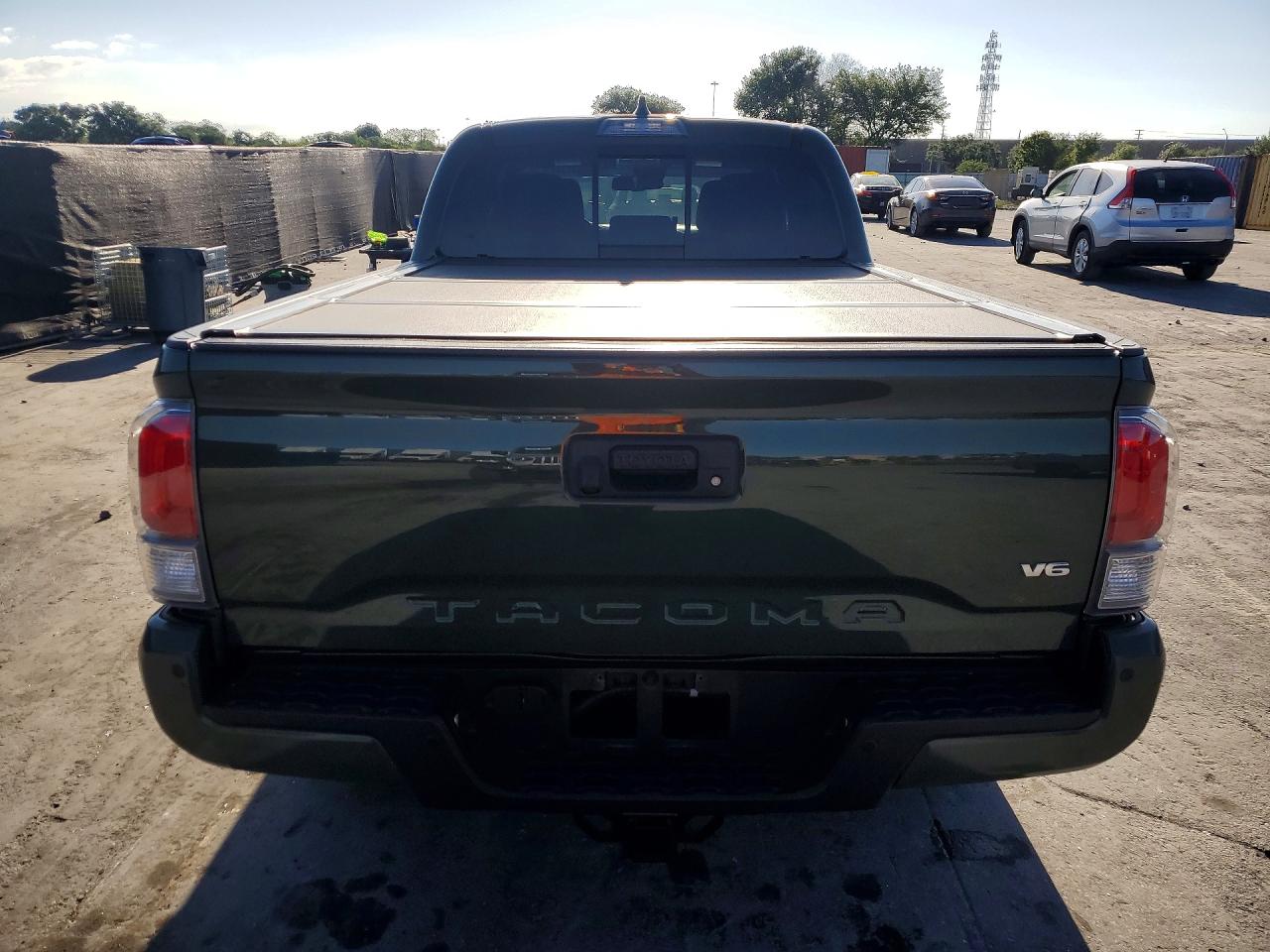 2022 TOYOTA TACOMA TRD SPORT photo 16
