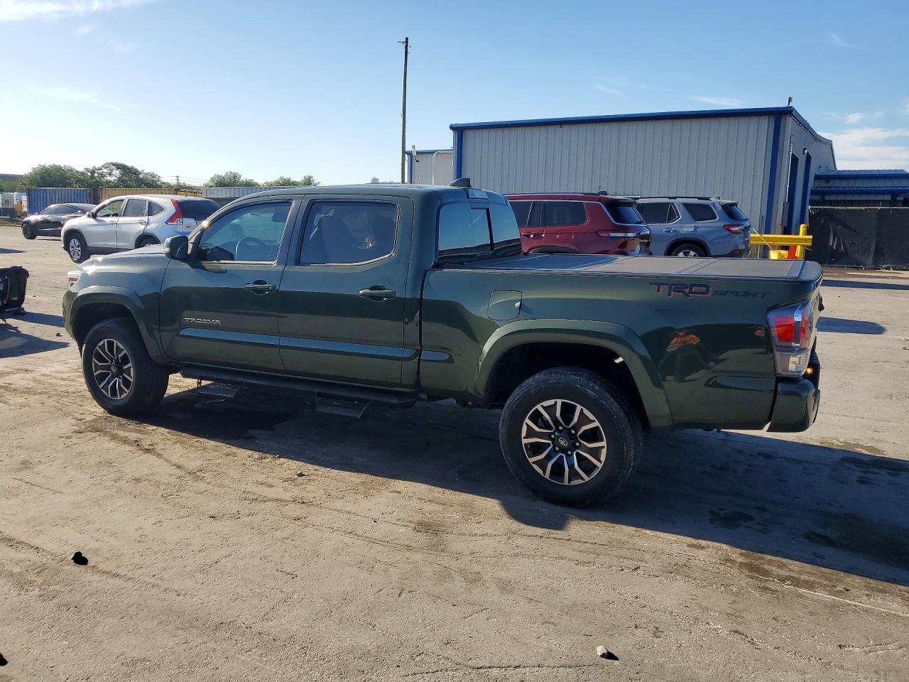 2022 TOYOTA TACOMA TRD SPORT photo 4