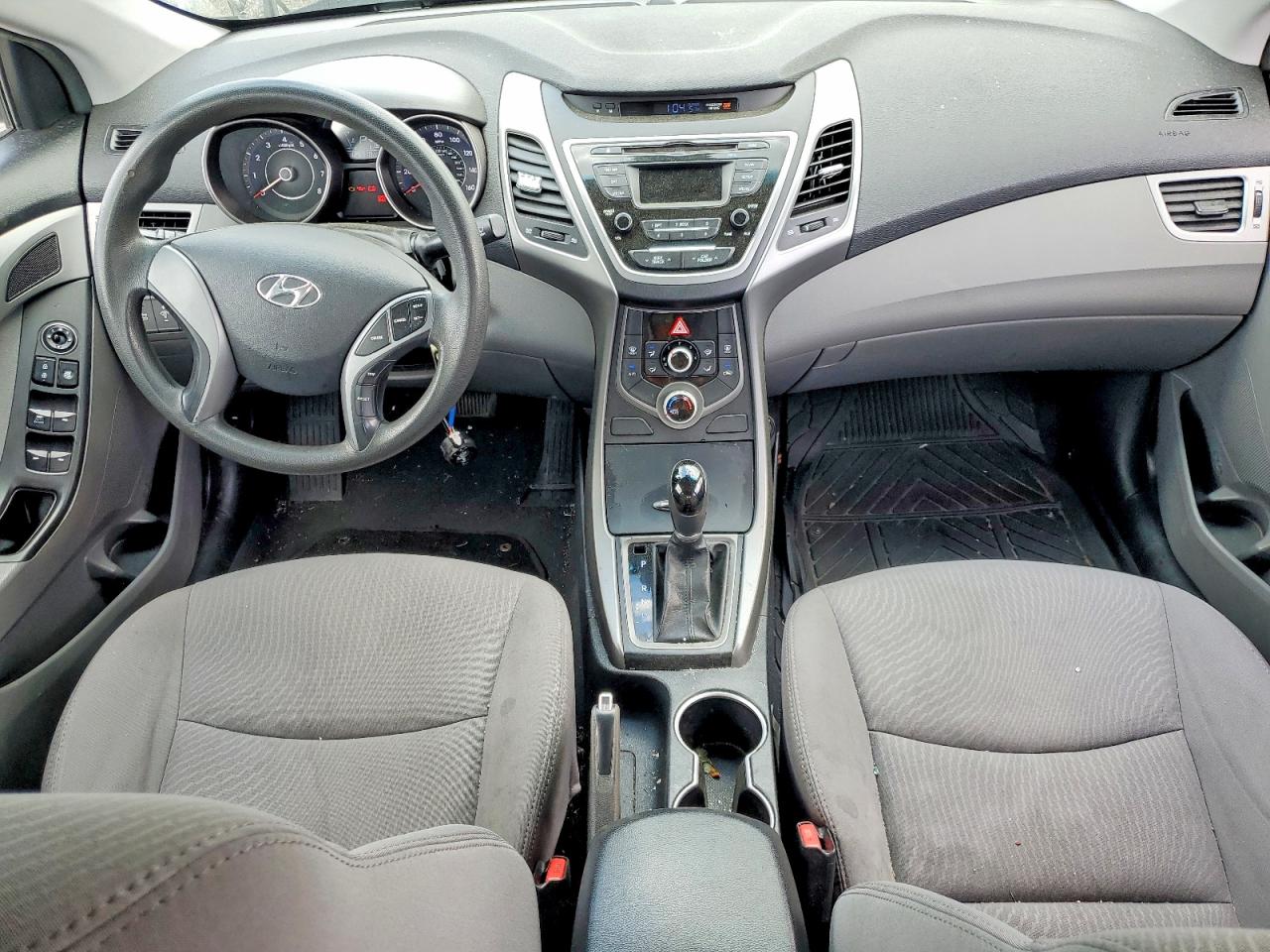 2016 HYUNDAI ELANTRA SE photo 22