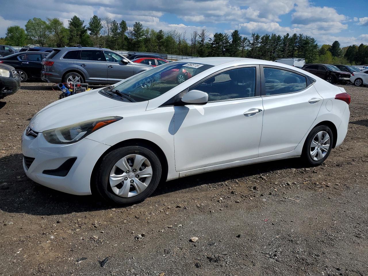 2016 HYUNDAI ELANTRA