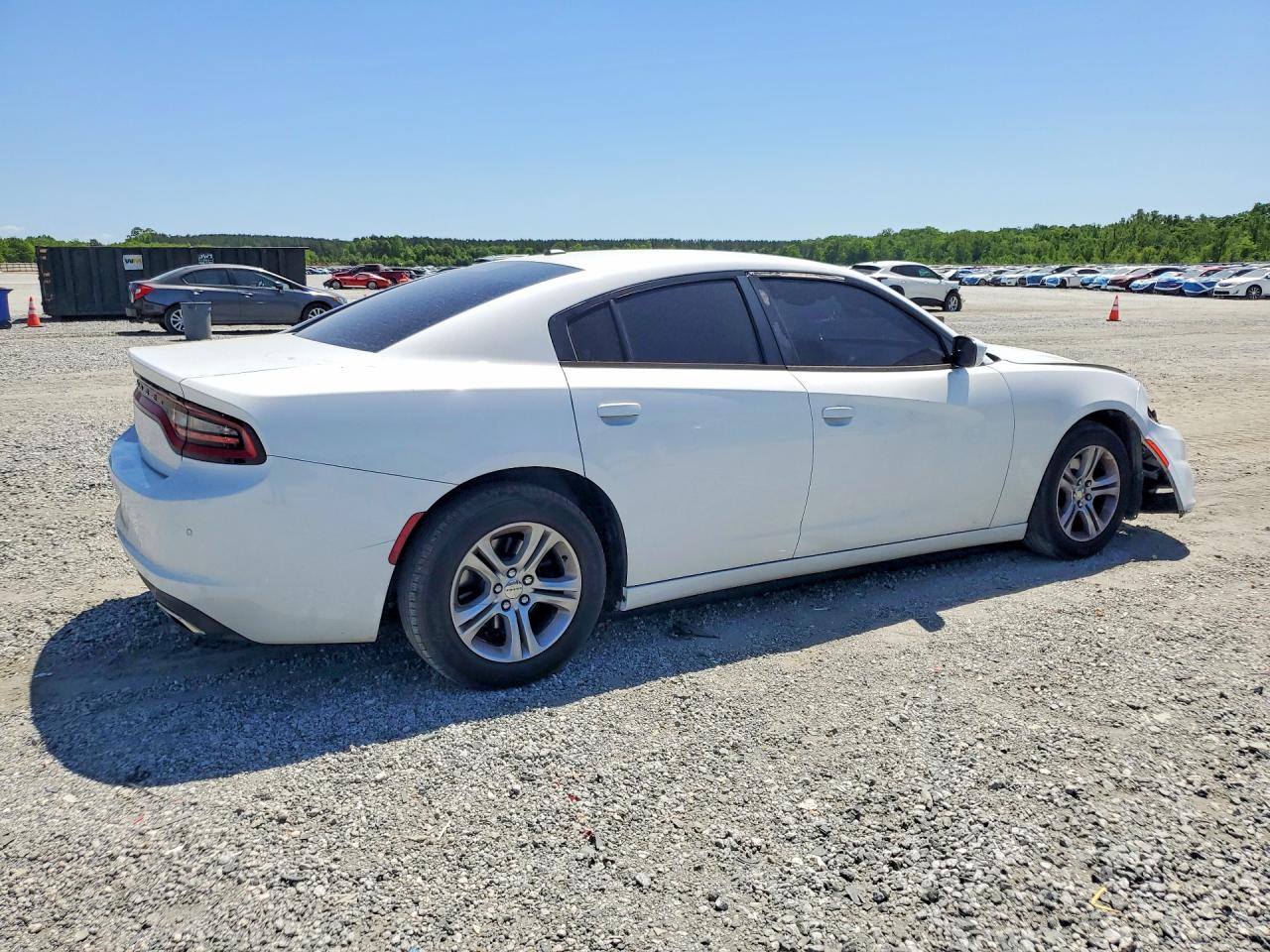 2016 DODGE CHARGER SE photo 5
