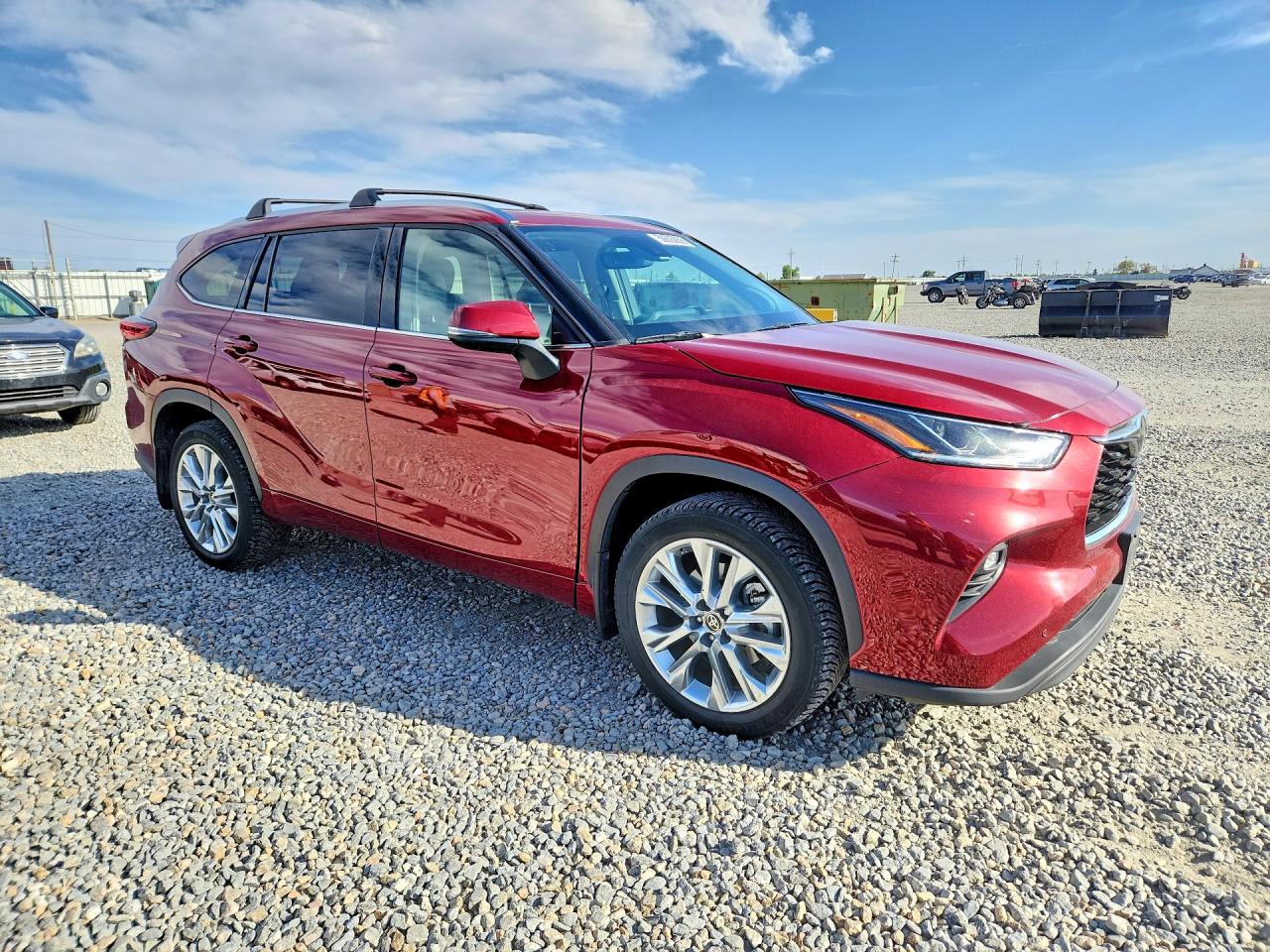 2022 TOYOTA HIGHLANDER LIMITED photo 10