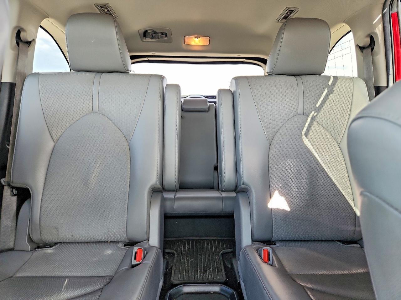 2022 TOYOTA HIGHLANDER LIMITED photo 28