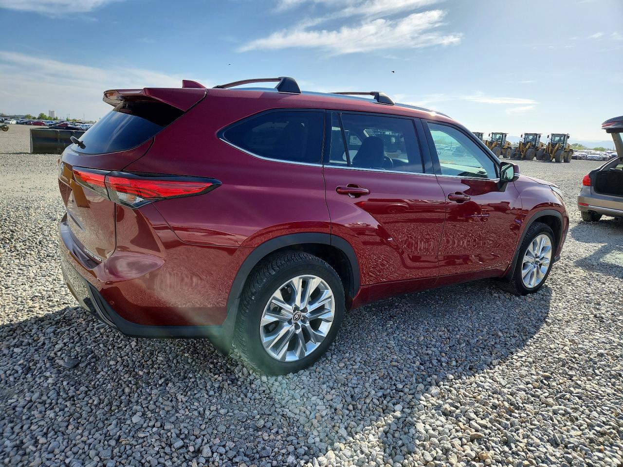 2022 TOYOTA HIGHLANDER LIMITED photo 7