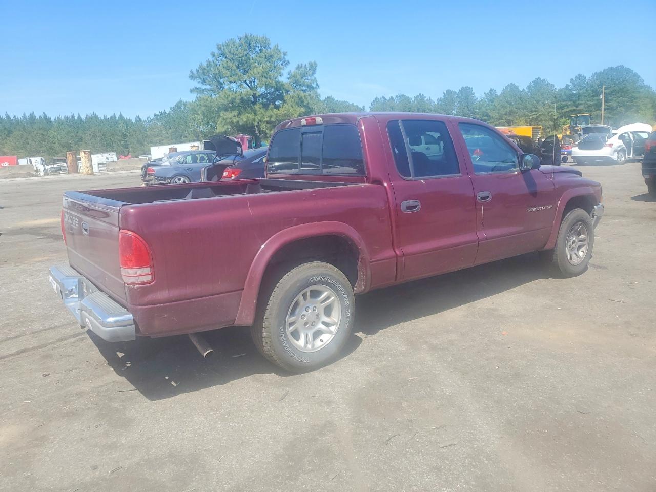 2002 DODGE DAKOTA QUAD SLT photo 5
