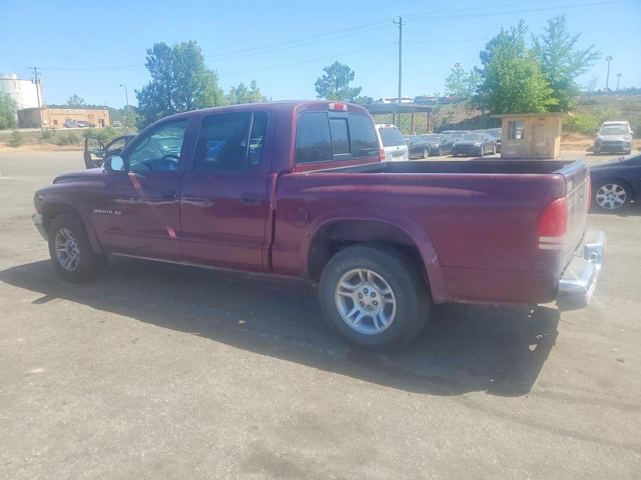 2002 DODGE DAKOTA QUAD SLT photo 3