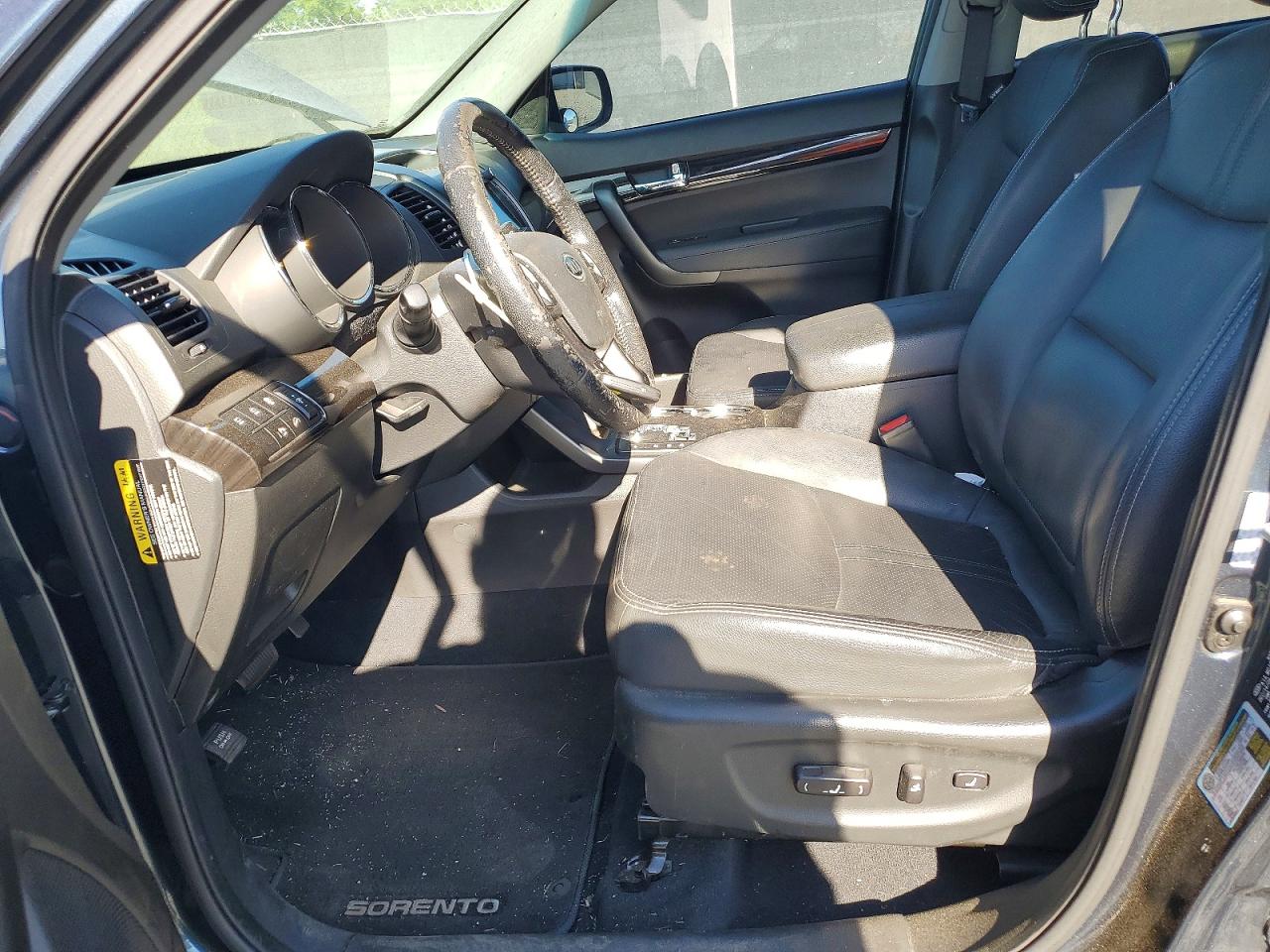 2011 KIA SORENTO EX photo 13