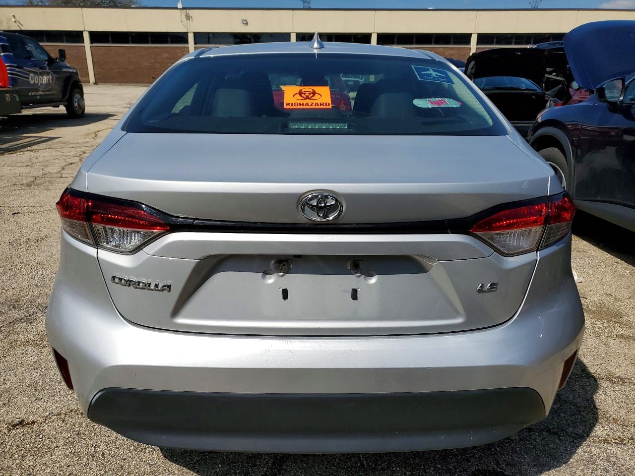 2024 TOYOTA COROLLA LE photo 11