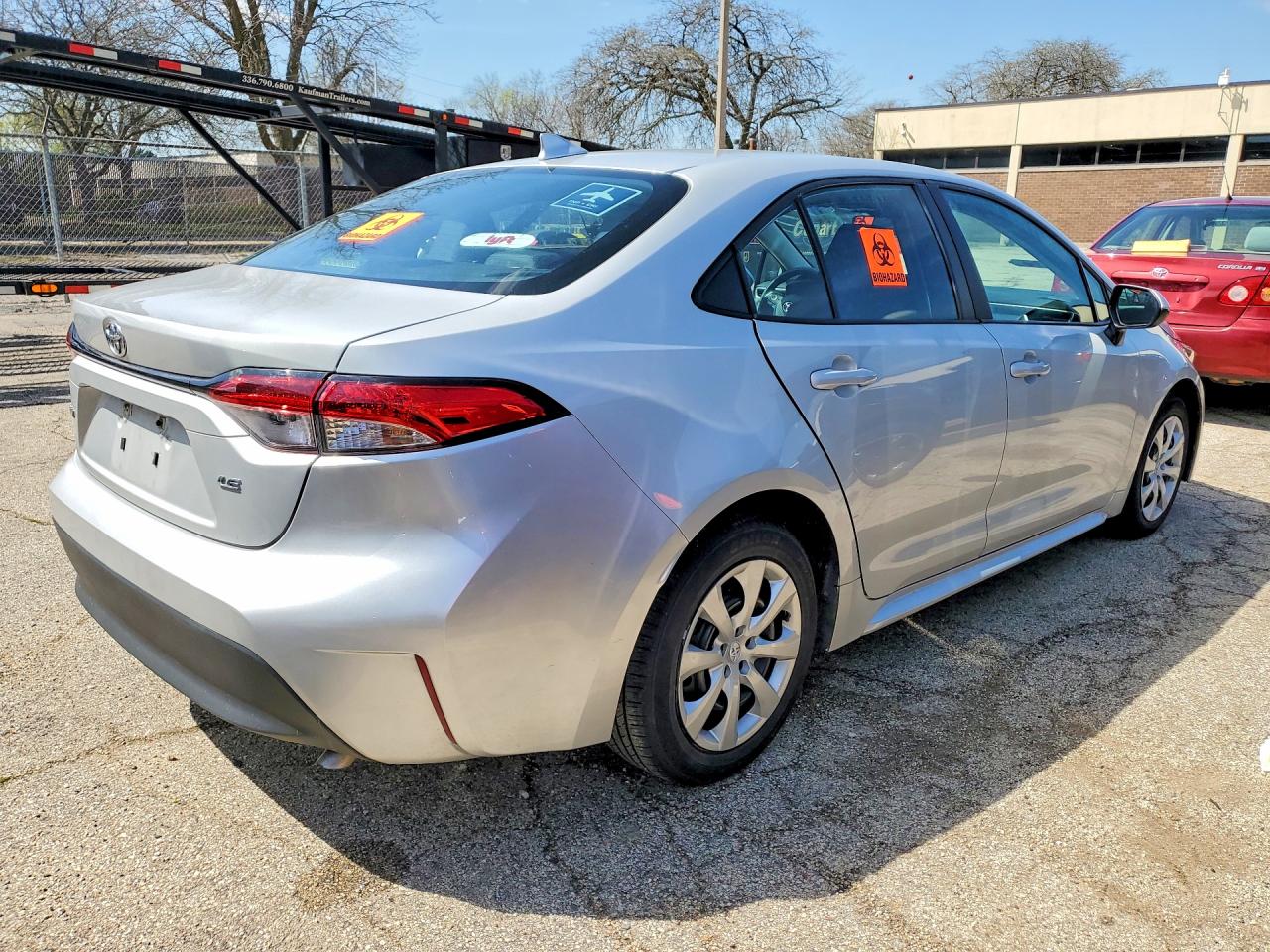 2024 TOYOTA COROLLA LE photo 5